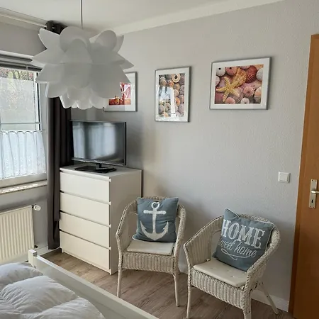 Martha_mueller_graehlert_weg 7_8 W *